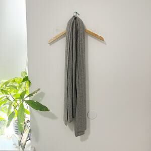 Women's Gray Cable Knit Fuzzy Shawl Scarf